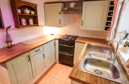 Brading Cottage | Wee Cot