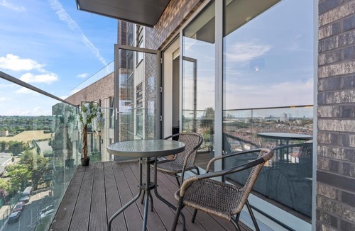 Wembley Central Apartment | Wembley 1 Bed Sleeps 6 Walk to Stadium