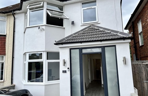 Stonebridge House | Wembley Stadium 5* Brand New House sleeps 14