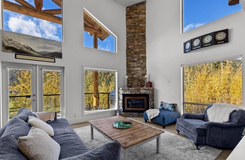 Fairways House | West Pine Lodge 3 Bedroom Home