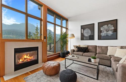 Whistler Creekside House | Whistler 'Treehouse'