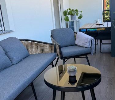 Milan Apartment | White House Villa con posti auto Milano