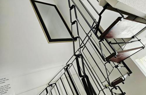 Burbage House | Willow Retreat - House in Burbage- Sleeps2- Garden
