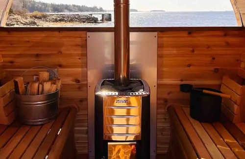 Boutiliers Point Cottage | Wilson's Coastal Club - C1