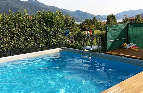 Consiglio di Rumo Apartment | Wohnung 'Eugenia' mit Wasserblick by Interhome