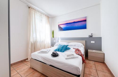 San Benedetto di Lugana Apartment | Wolf House - Peschiera Holiday - Jacuzzi Privata