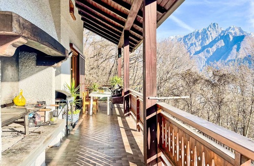 Dascio House | Wonderful private villa for 6 people with WIFI, TV, terrace, pets allowed and panoramic view