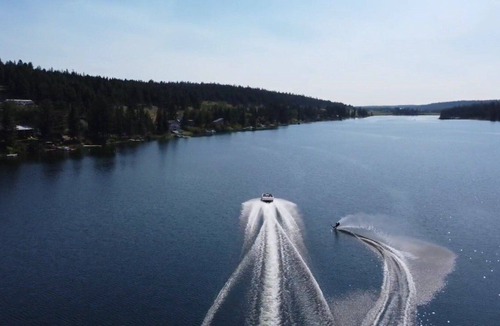 Cariboo Chilcotin Coast Cottage | Woods Waterside Cottage on Chimney Lake