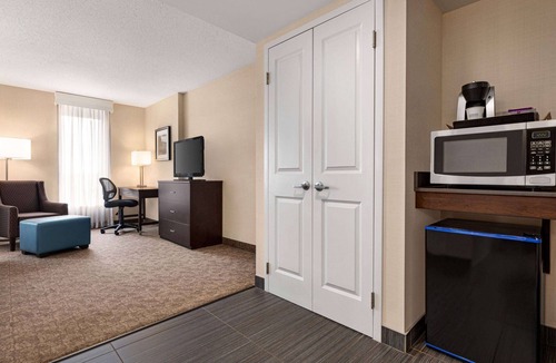 Fallsview Hotel | Wyndham Garden Niagara Falls Fallsview