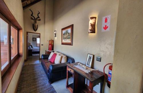 Leeupoort Villa | Zebula Bush Lodge 118