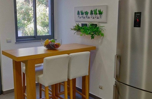 Sao Pedro Apartment | Zen Pearl-Luxury condo with pool