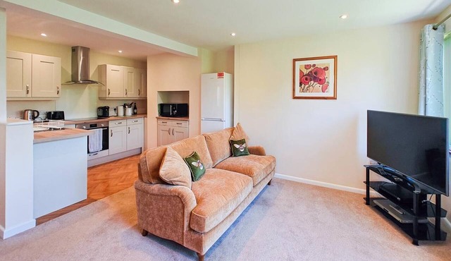 1 Bed in Totland Bay (oc-a45313)