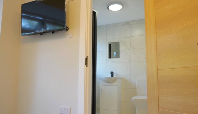 1 Bed Studio