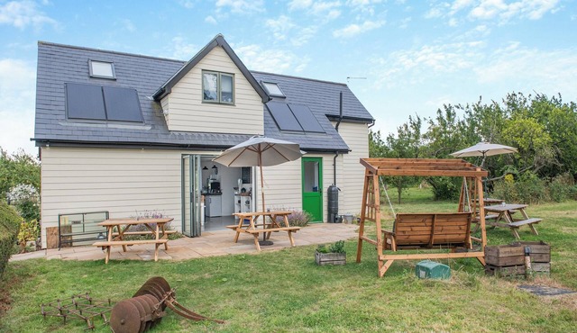 1 bedroom accommodation in Ongar