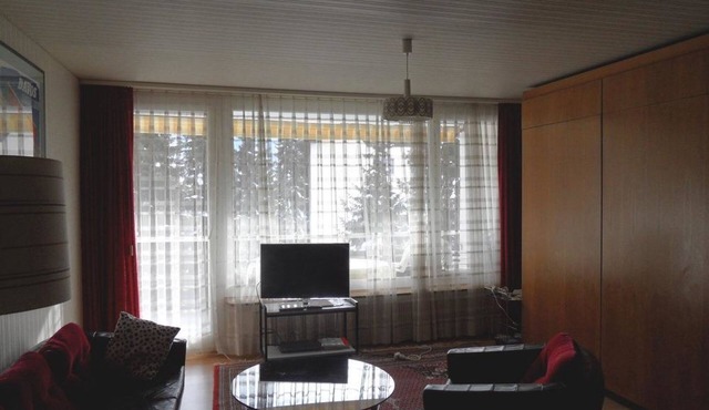 2 1/2-Zimmerwohnung by Interhome