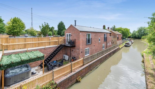 2 Bed in Rugby (oc-w32580)