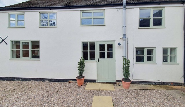 2 bedroom accommodation in Lubenham, near Market Harborough