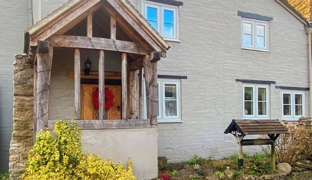 2 bedroom accommodation in Welton