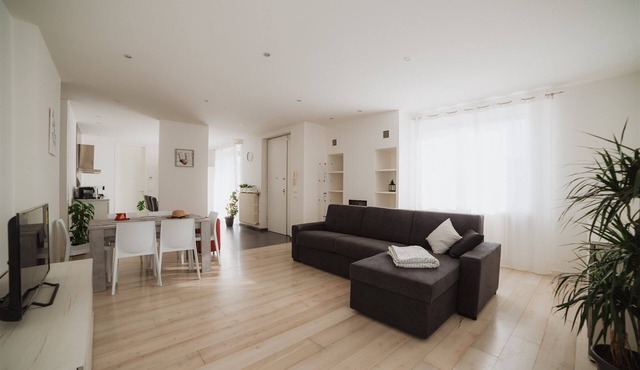 2 Bedroom Apartment in Sona