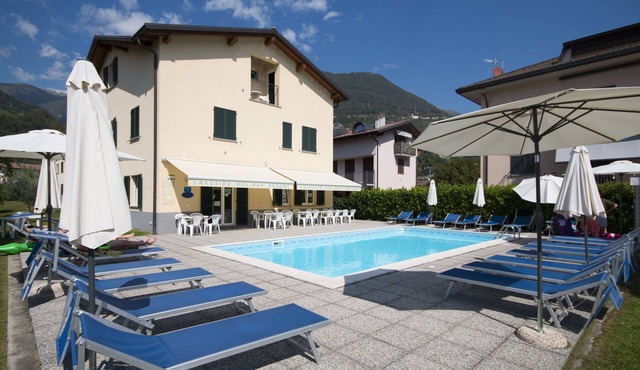2 rooms apartment with pool in Domaso Lake Como