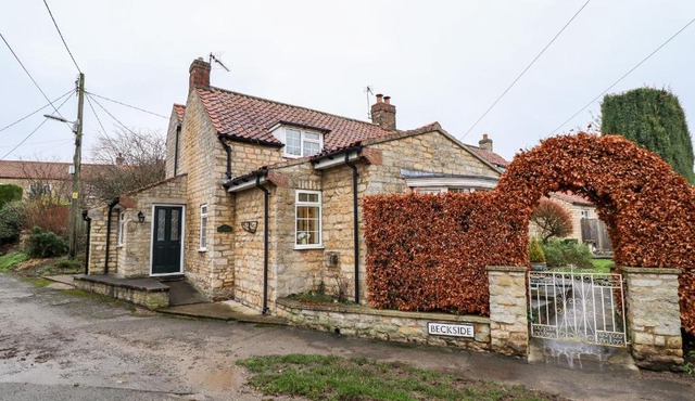 22 Beckside