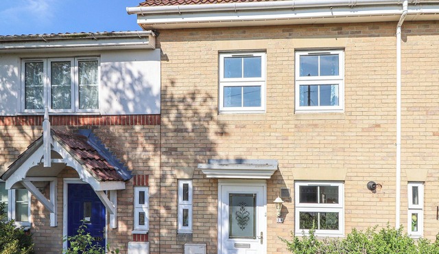 28 Anchorage Way has views across the River Medina to East Cowes Marina.