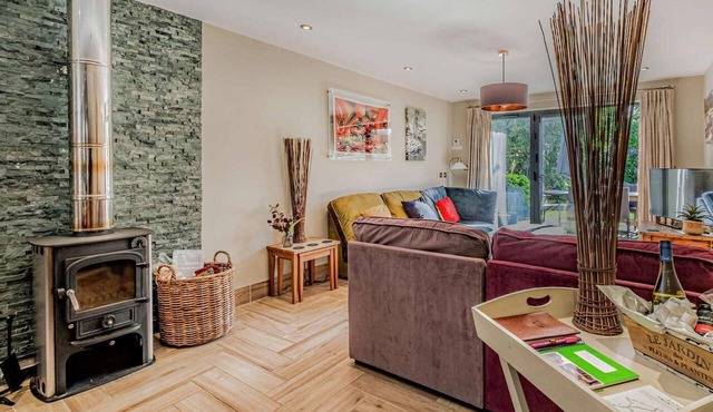 3 Bed in Brockenhurst (oc-55301)