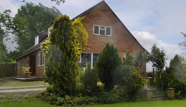 3 bedroom accommodation in Kirkby cum Osgodby, near Market Rasen