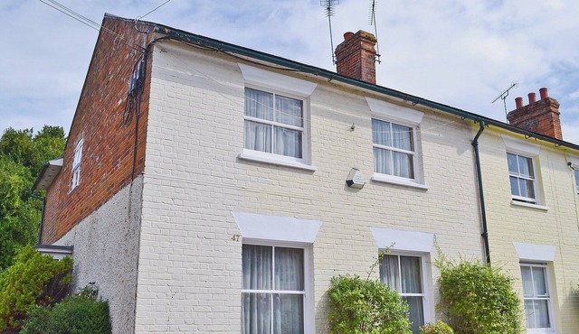 3 bedroom accommodation in Fordingbridge