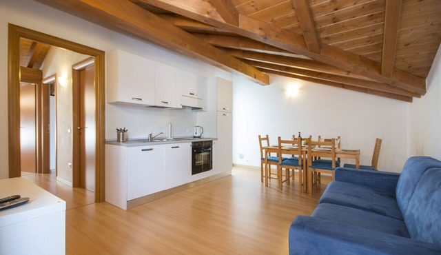 3-room apartment to 6 persons with balcony