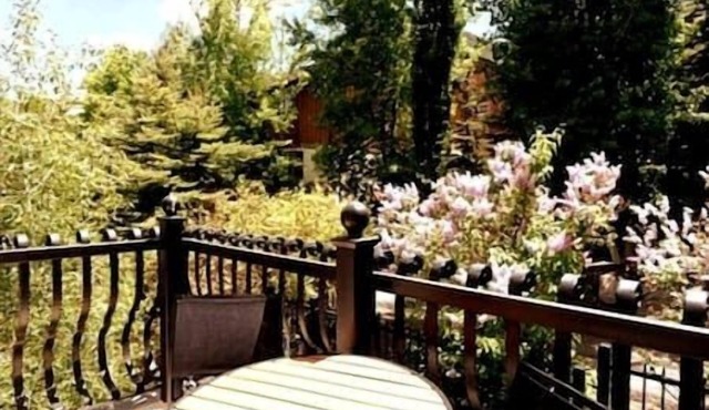 4 Aspen Mountain Residences Great location!