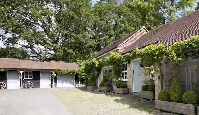 4 bedroom accommodation in Fernhurst