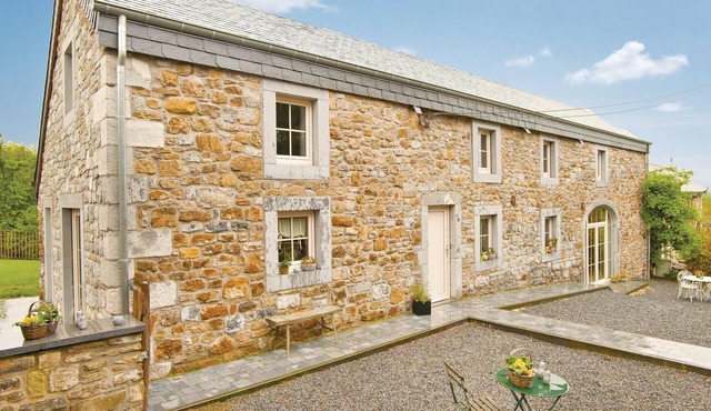 4 bedroom gorgeous home in Wéris
