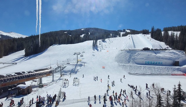 4th Floor Copper Mountain Condo w/Fabulous Views of the SuperPipe, Convenient Ski Lift Access