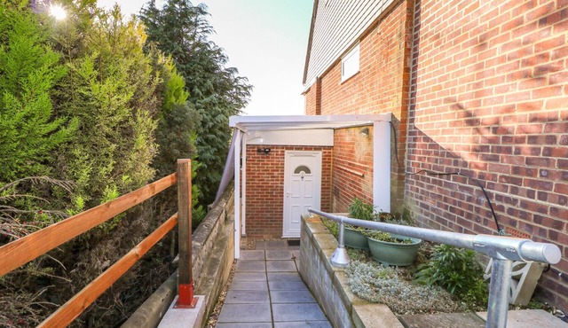 5 FIRLE ROAD ANNEXE, with a garden in Lancing