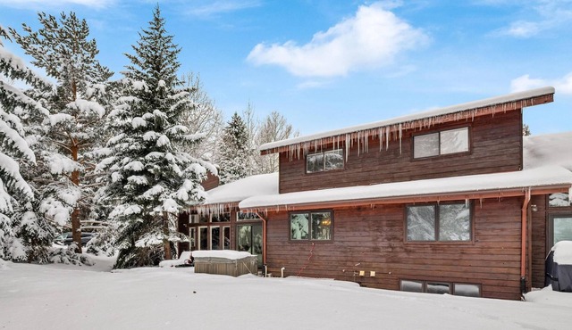 5bed/3.5bath Eagle Vail/HotTub