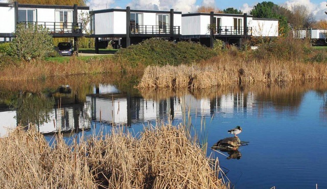 6 Avocet Quay - a lodge/cabin that sleeps 4 guests in 2 bedrooms