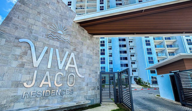 Across from Jacó Beach/8th Floor Mountain View