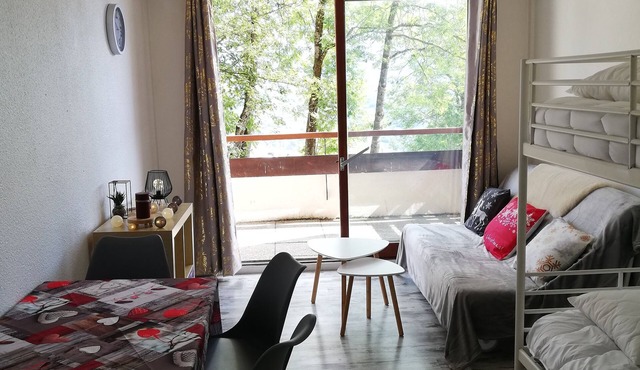 Agreable Studio Avec Terrasse AU Pied DES Pistes