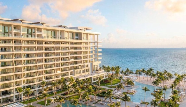🌞 All-Inclusive Optional OceanFront Beach Resort 🏖️~ 𝕏 @MyBeachSuites Rentals