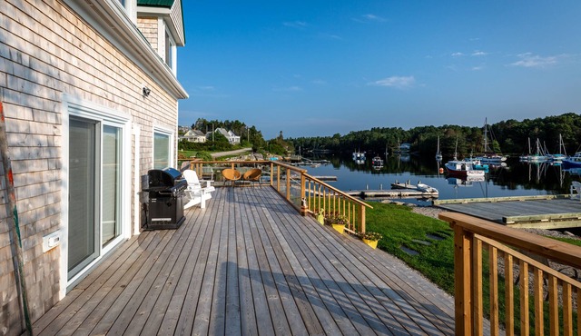 All Season Oceanfront Getaway