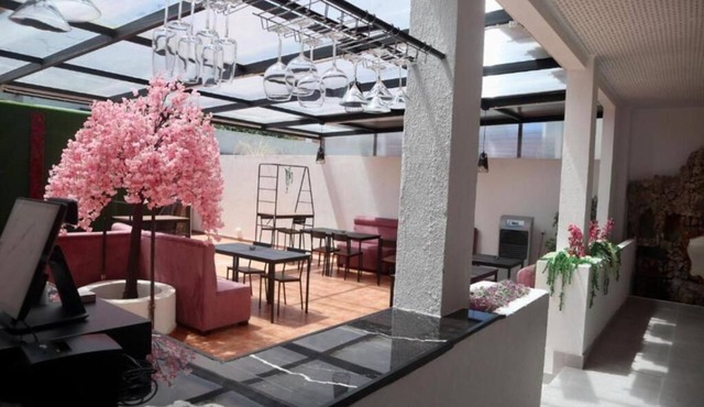 Amadora Boutique Hostel