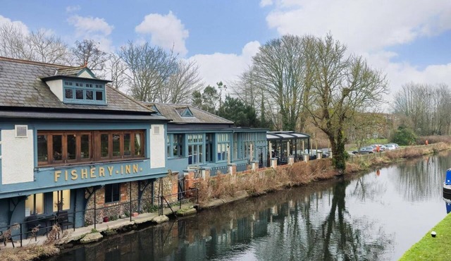 Amazing 3BR Home – 15 Min to Harry Potter Studios 25 Min to Luton Airport