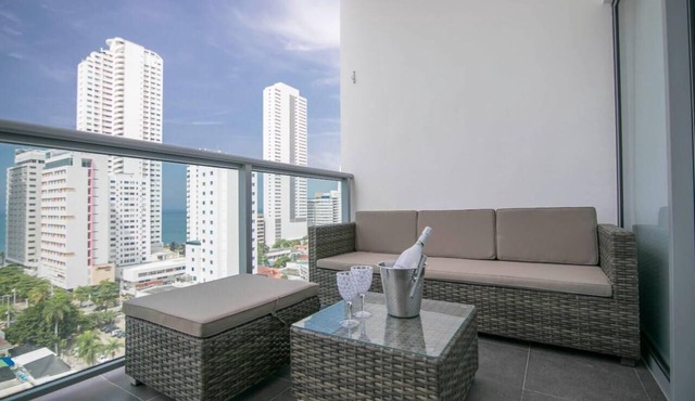 Apartamento de lujo nuevo de 1 habitacion bocagrande Cartagena Jacuzzi y Piscina