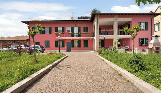 Apartment 'Al Vecchio Pozzo' with Private Terrace, Wi-Fi and Air Conditioning