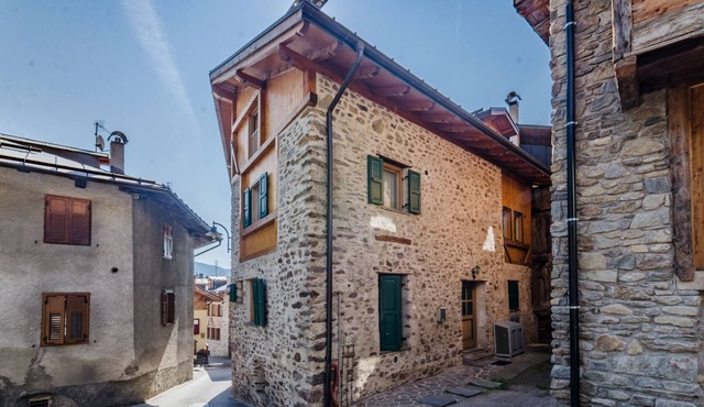 Apartment "Appartamento Peio" with Mountain View, Fireplace & TV