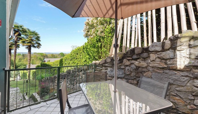 Apartment 'Arturo' with Mountain View, Wi-Fi and Air Conditioning