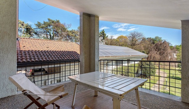 Apartment "Azalea" with Mountain View, Shared Pool and Wi-Fi
