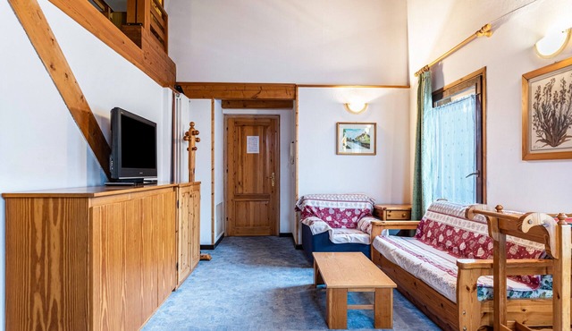 Apartment "Casa Martini" with Mountain View, Balcony & Wi-Fi