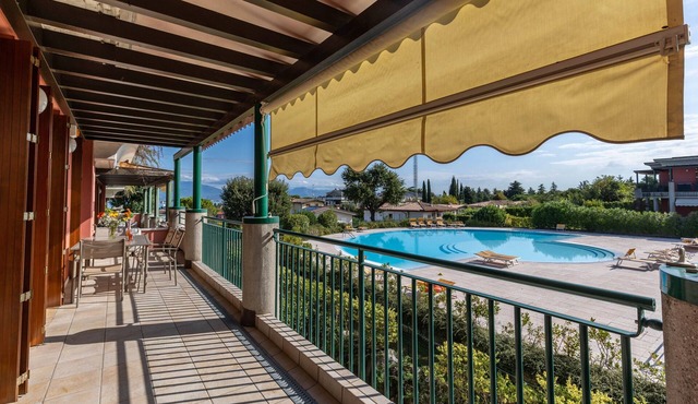 Apartment 'Delizioso Residence Vista Lago' with Lake View, Wi-Fi and Air Conditioning